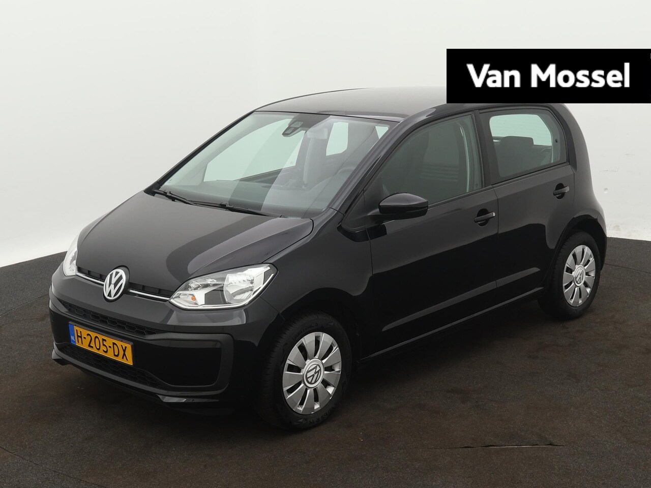 Volkswagen Up! - 1.0 BMT move up! 60 PK | Airco | Bluetooth | DAB+ | Telefoonhouder | Elektrische ramen | L - AutoWereld.nl