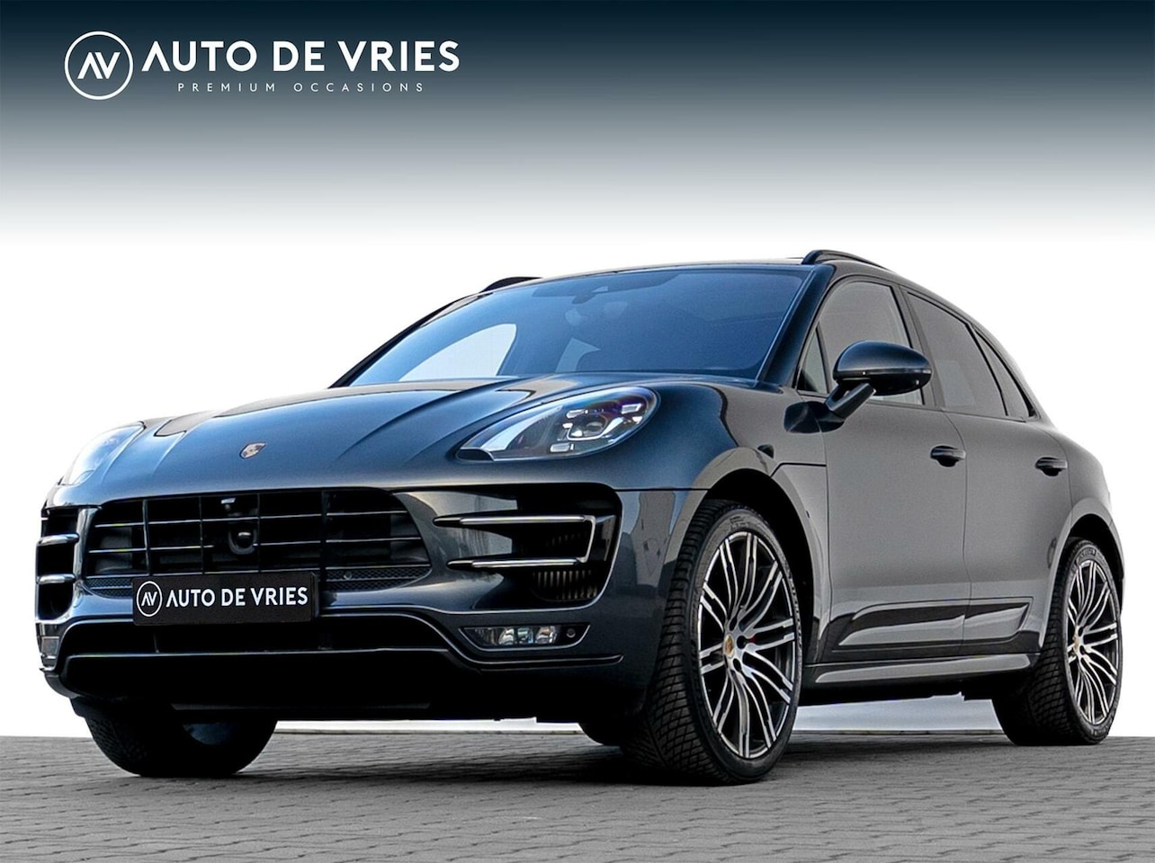 Porsche Macan - 3.6 Turbo 400pk | Espresso leder | Panoramadak | Dynamic Light PDLS+ | Carbon inleg | Trek - AutoWereld.nl