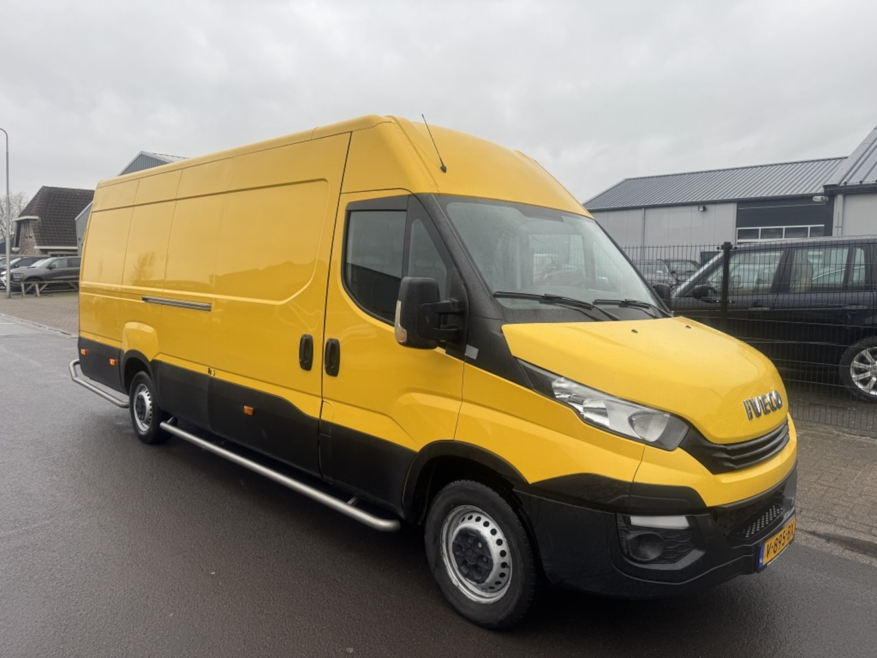 Iveco Daily - 35S12V Automaat Lang Hoog Maxi 2017 - AutoWereld.nl