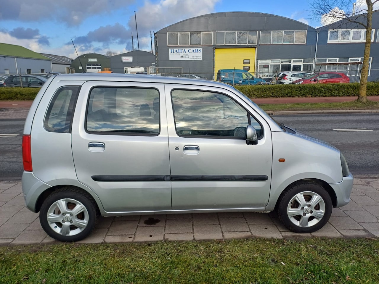 Opel Agila - 1.2-16V Maxx 1.2-16V Maxx - AutoWereld.nl