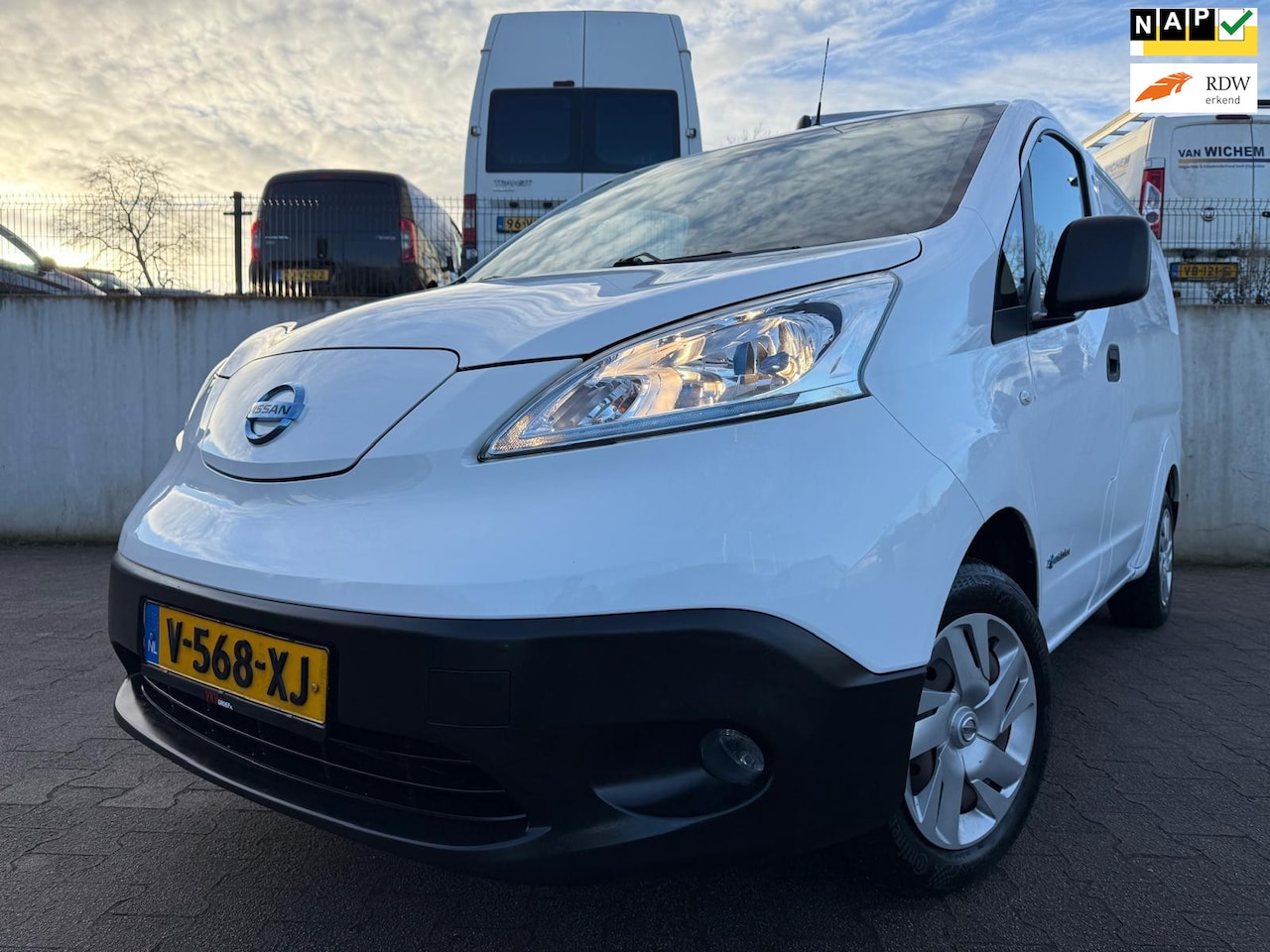 Nissan e-NV200 - Business 40 kWh/KOOP ACCU/NAVI/AUTOMAAT/CAMERA/CRUISE/CLIMA/1STE EIGENAAR/STOEL VERWARMING - AutoWereld.nl