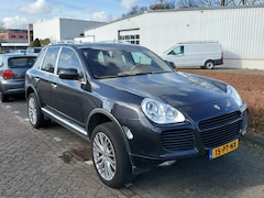 Porsche Cayenne - 4.5 S