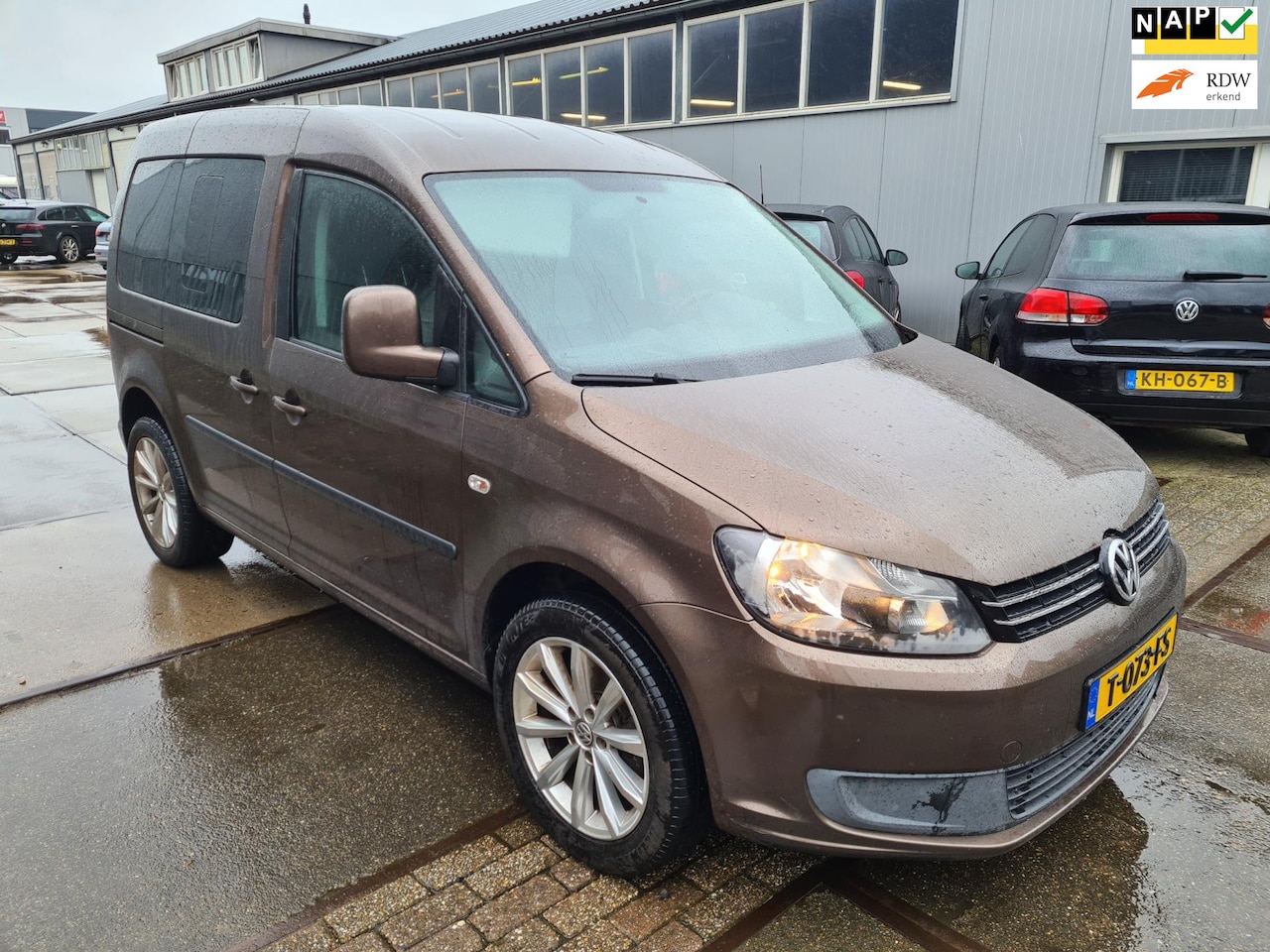 Volkswagen Caddy - 1.2 TSI Highline 7p/TURBO DEFECT/NWE BAK EN KOPPELING/STOELVERWARMING - AutoWereld.nl