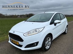 Ford Fiesta - 1.0 Style Ultimate Led / Navi / Pdc / Stuurwielbediening