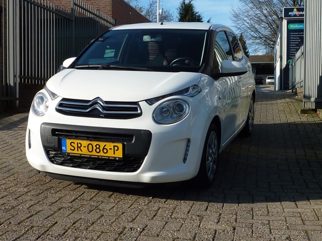 Citroën C1 - 1.0 e-VTi Selection 1.0 E-VTI SELECTION - AutoWereld.nl