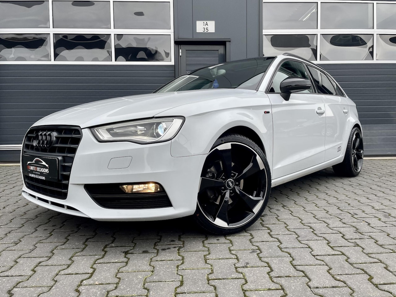 Audi A3 Sportback - 1.4 TFSI *PANORAMADAK*NAVI*XENON*RS VELGEN - AutoWereld.nl