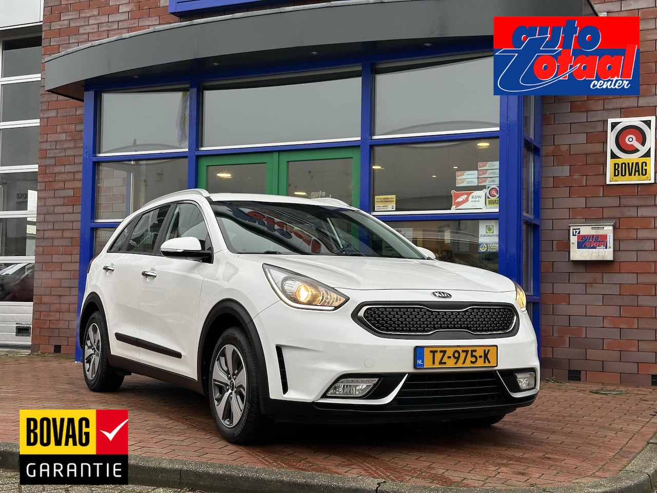 Kia Niro - 1.6 GDi Hybrid DynamicLine 1.6 GDi Hybrid DynamicLine - AutoWereld.nl