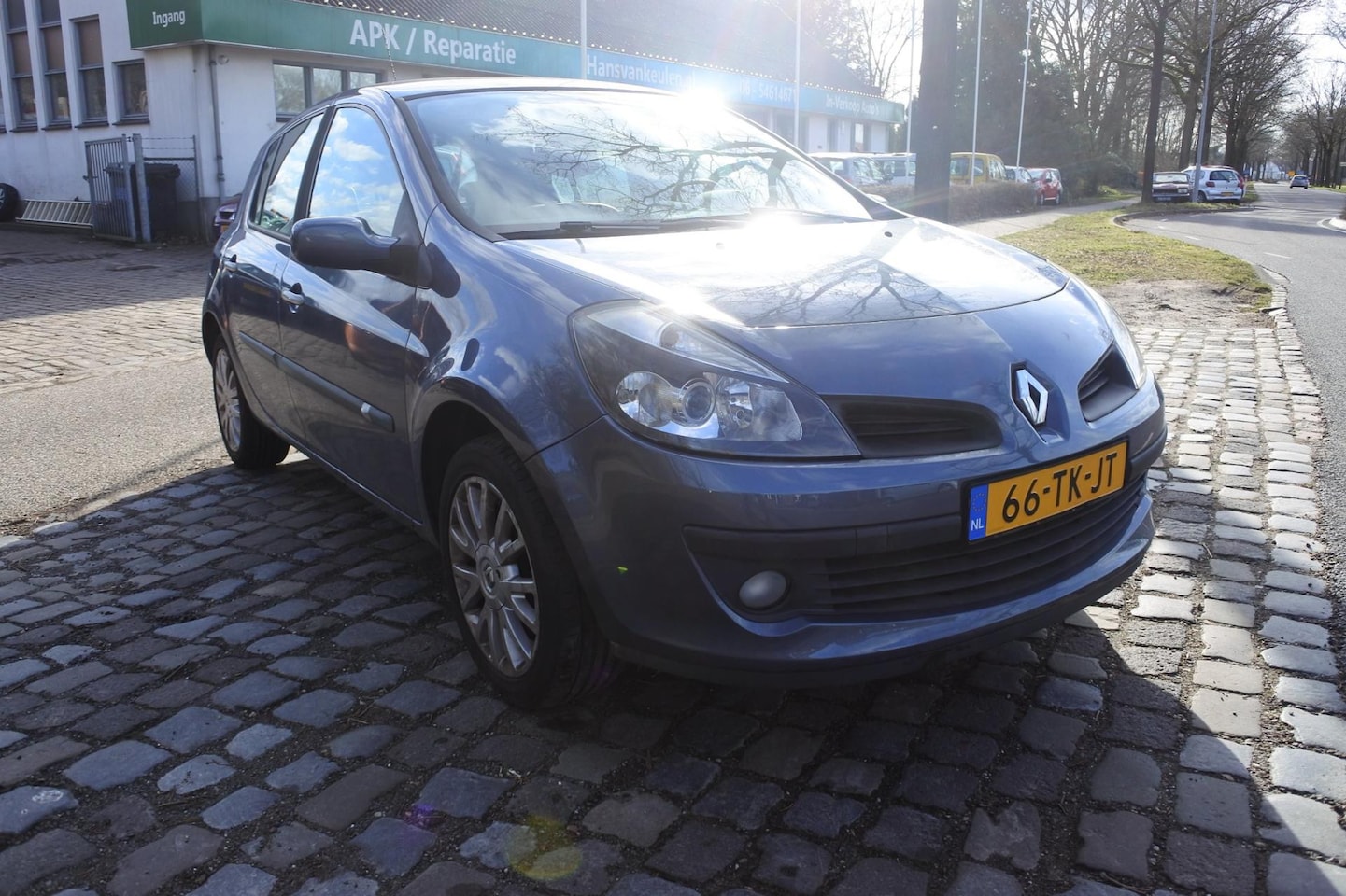 Renault Clio - 1.6-16V Exception 5 drs clima 128 dkm apk 13-2-2026 - AutoWereld.nl