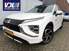 Mitsubishi Eclipse Cross - 2.4 PHEV Intense+ Panorama dak l Leren bekleding l Achteruitrijcamera l Navigatie l Adapti