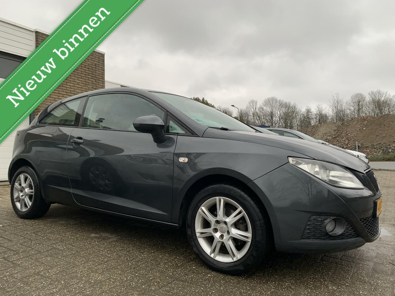 Seat Ibiza - 1.6 Signo Automaat NAP NWE APK Airco Cruise control Elektrische pakket - AutoWereld.nl