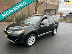 Mitsubishi Outlander - 2.4 Intro Edition 2WD LEUKE AUTO RIJDT EN SCHAKELT GOED