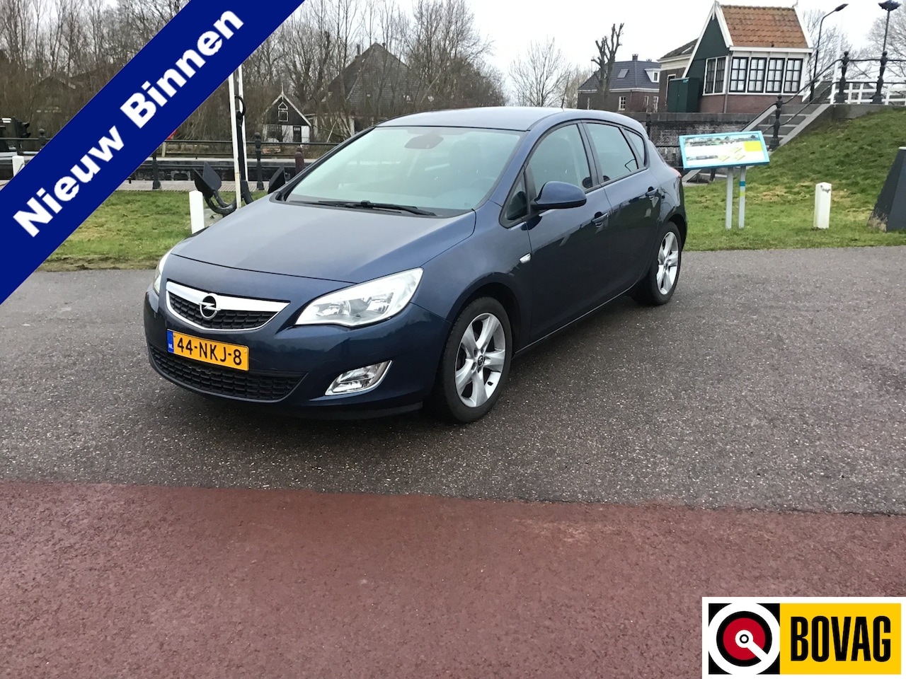 Opel Astra - 1.6 Edition Bj2010 5drs airco apk februari2026 - AutoWereld.nl