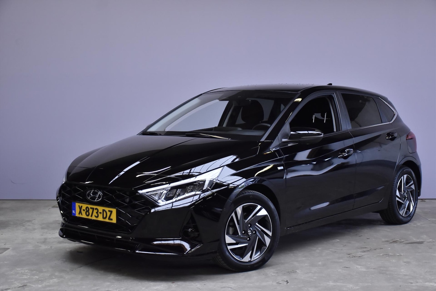 Hyundai i20 - 1.0 T-GDI 48V MHEV 100pk DCT Premium I Automaat - AutoWereld.nl