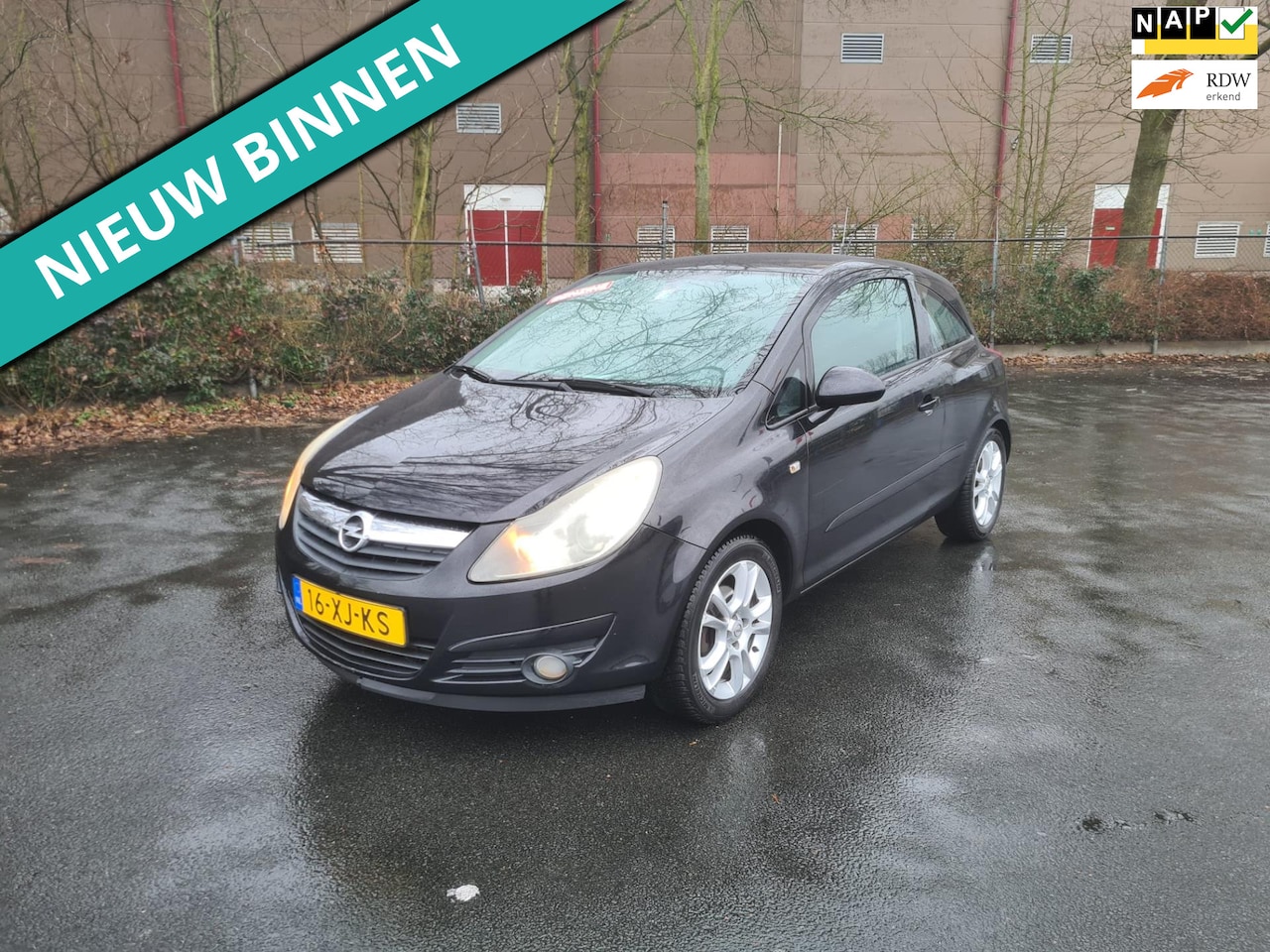 Opel Corsa - 1.4-16V Sport LEUKE AUTO RIJDT EN SCHAKELT GOED - AutoWereld.nl