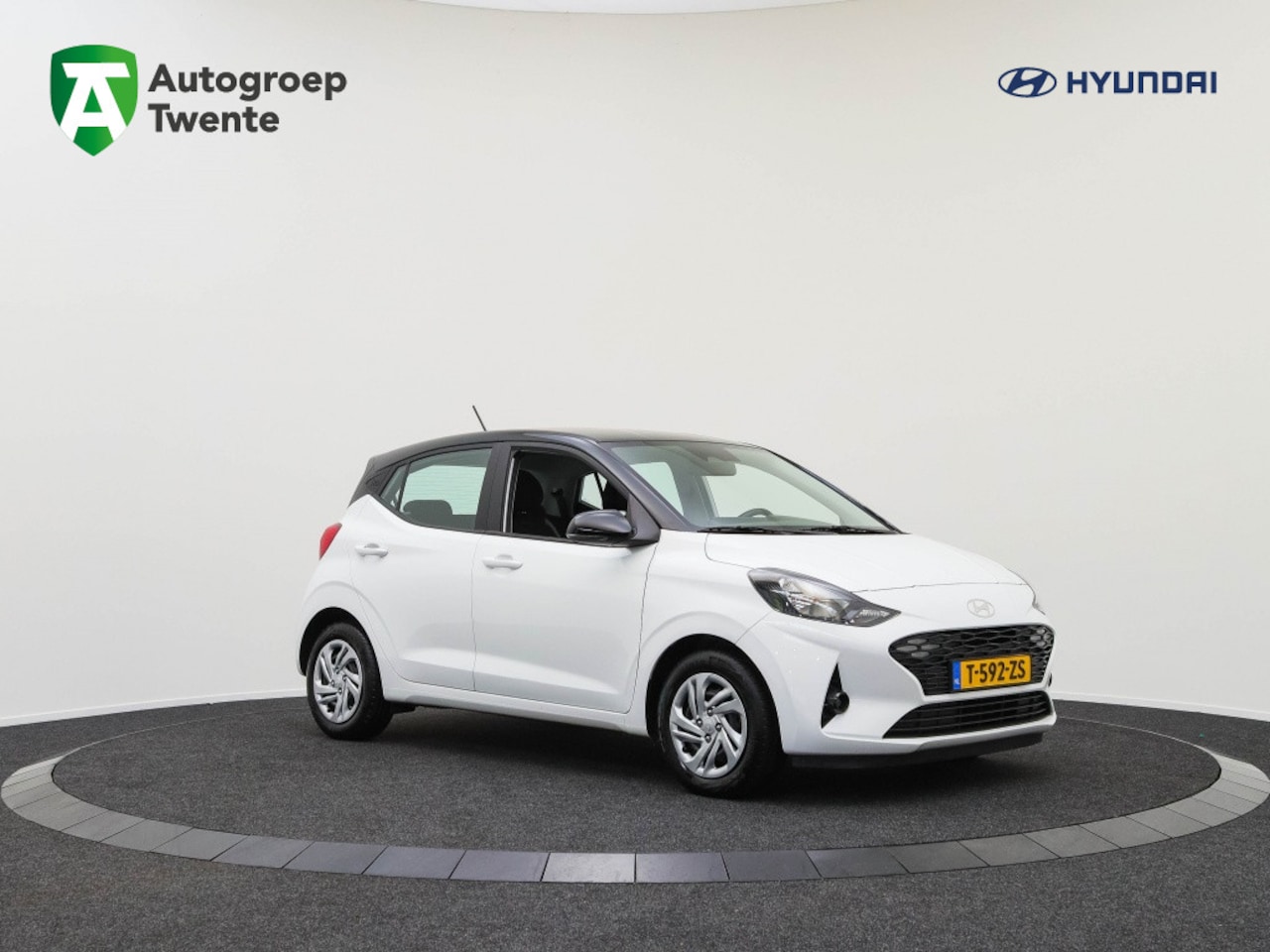 Hyundai i10 - 1.0 Comfort Smart | Private lease 319 p.m. | Navigatie - AutoWereld.nl