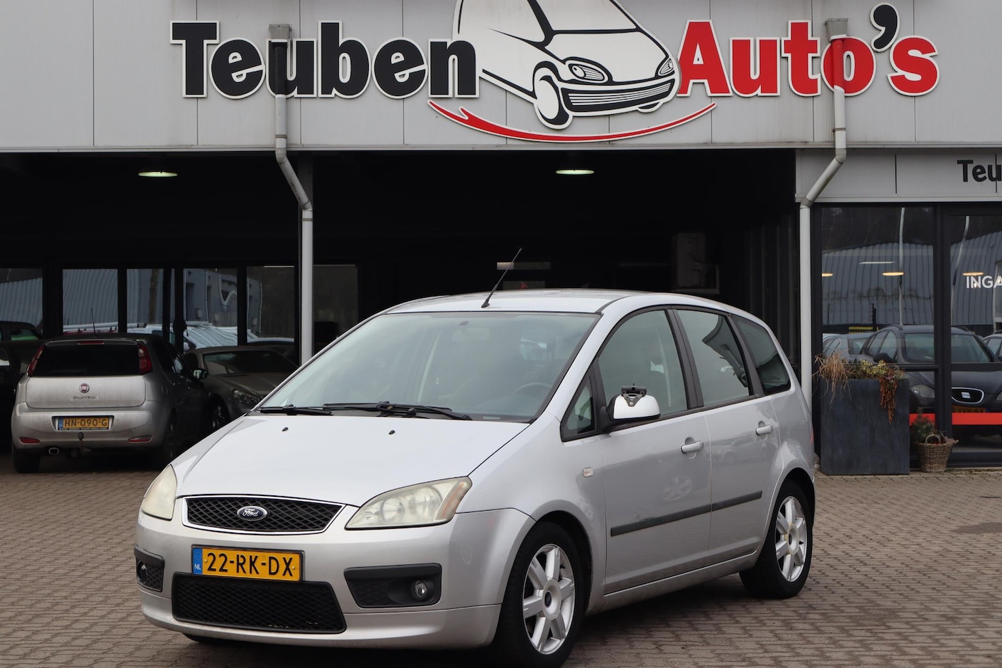 Ford Focus C-Max - 1.6-16V Futura Export, Airco, Cruise control, Trekhaak, Elektrische ramen, Export - AutoWereld.nl