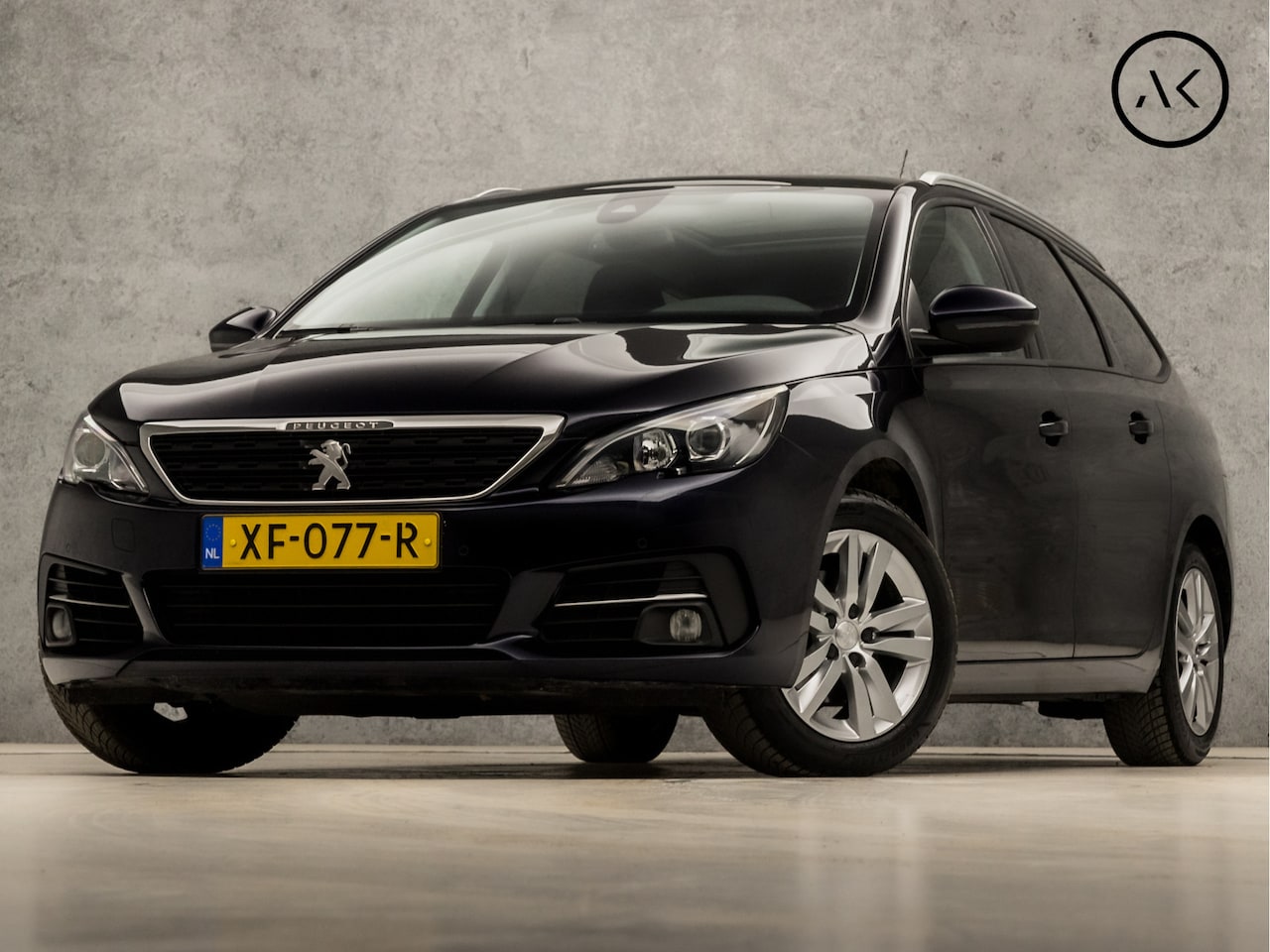 Peugeot 308 SW - 1.2 PureTech Sport (PANORAMADAK, APPLE CARPLAY, NAVIGATIE, LANE ASSIST, GETINT GLAS, SPORT - AutoWereld.nl