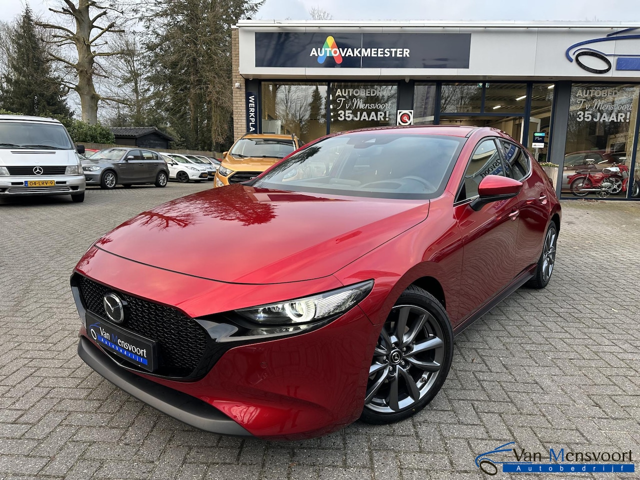 Mazda 3 - 2.0 e-SkyActiv-G M Hybrid 122 Comfort met Bose 360camera|AAC|Keyless|Bose|DAB - AutoWereld.nl