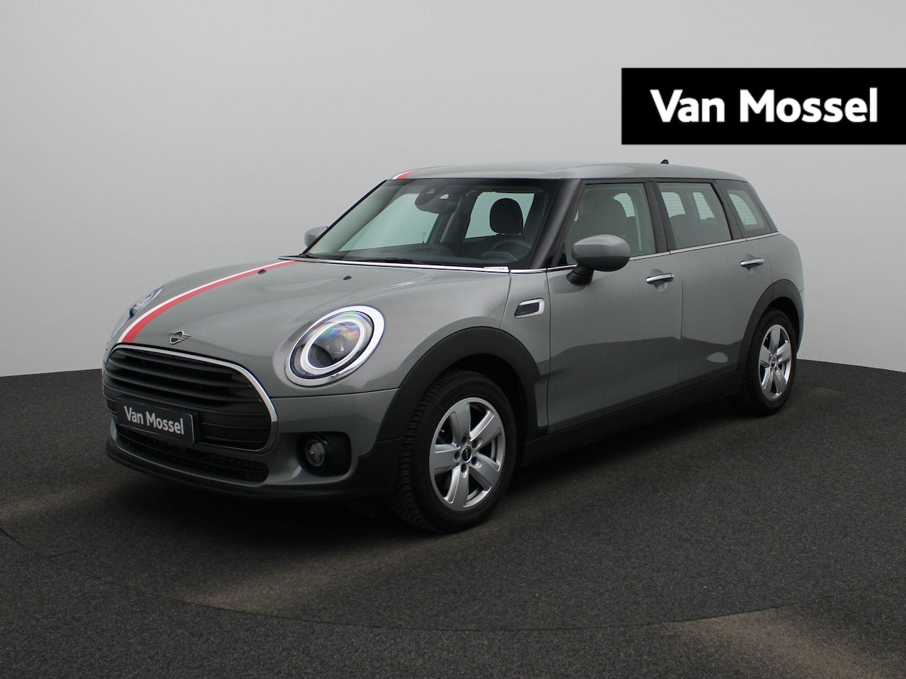 MINI Clubman - 1.5 Cooper | AUTOMAAT | Navigatie | Apple Carplay / Android Auto | Camera | Cruise Control - AutoWereld.nl