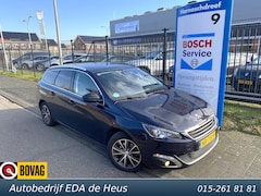 Peugeot 308 SW - 1.2 PureTech Blue Lease Premium NL-auto met o.a. pano, navi, LED, camera, etc