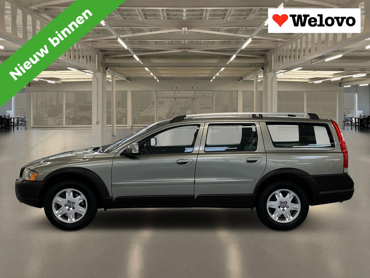 Volvo XC70 - 2.5 T Kinetic Rijklaar+Garantie, trekhaak, leder, bluetooth.... - AutoWereld.nl