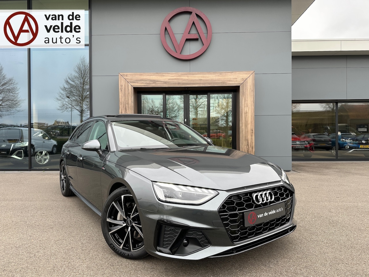 Audi A4 Avant - 40 TFSI 204pk S-tronic S-line | Panoramadak | Virtual cockpit | Zwart optiek | Rijklaar - AutoWereld.nl