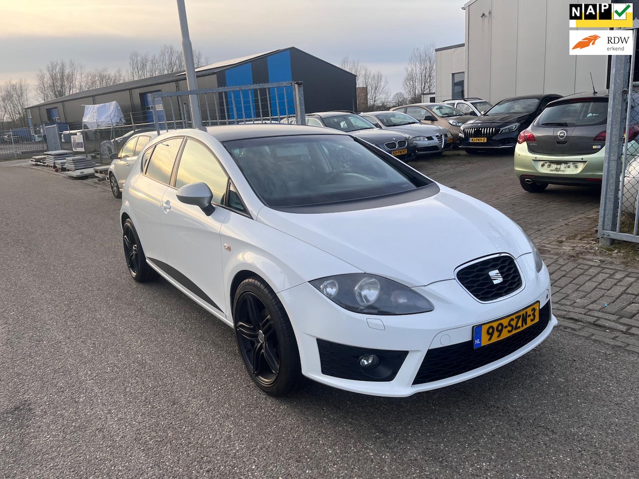 Seat Leon - 1.8 TFSI Style FR - AutoWereld.nl