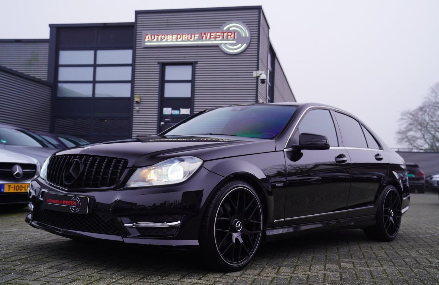 Mercedes-Benz C-klasse - 200 |AMG|20inch|Volleder|Stoelverwarming|Navi - AutoWereld.nl