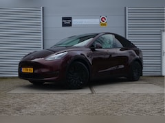 Tesla Model Y - Long Range AWD 75 kWh Trekhaak (1.600kg), AutoPilot