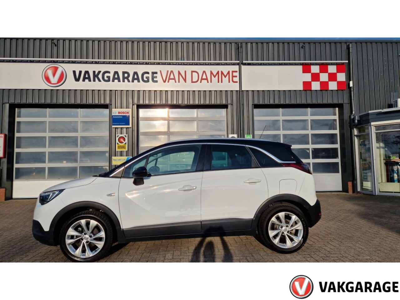 Opel Crossland X - 1.2 T. Innovation - AutoWereld.nl