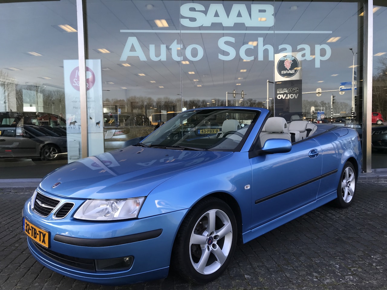 Saab 9-3 Cabrio - 1.8t Automaat | Rijklaar incl garantie | Afneembare trekhaak Airco Leer Parkeersensoren - AutoWereld.nl