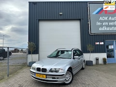 BMW 3-serie Touring - 318i Executive CLIMA/CRUISE/PDC/LEUKE AUTO