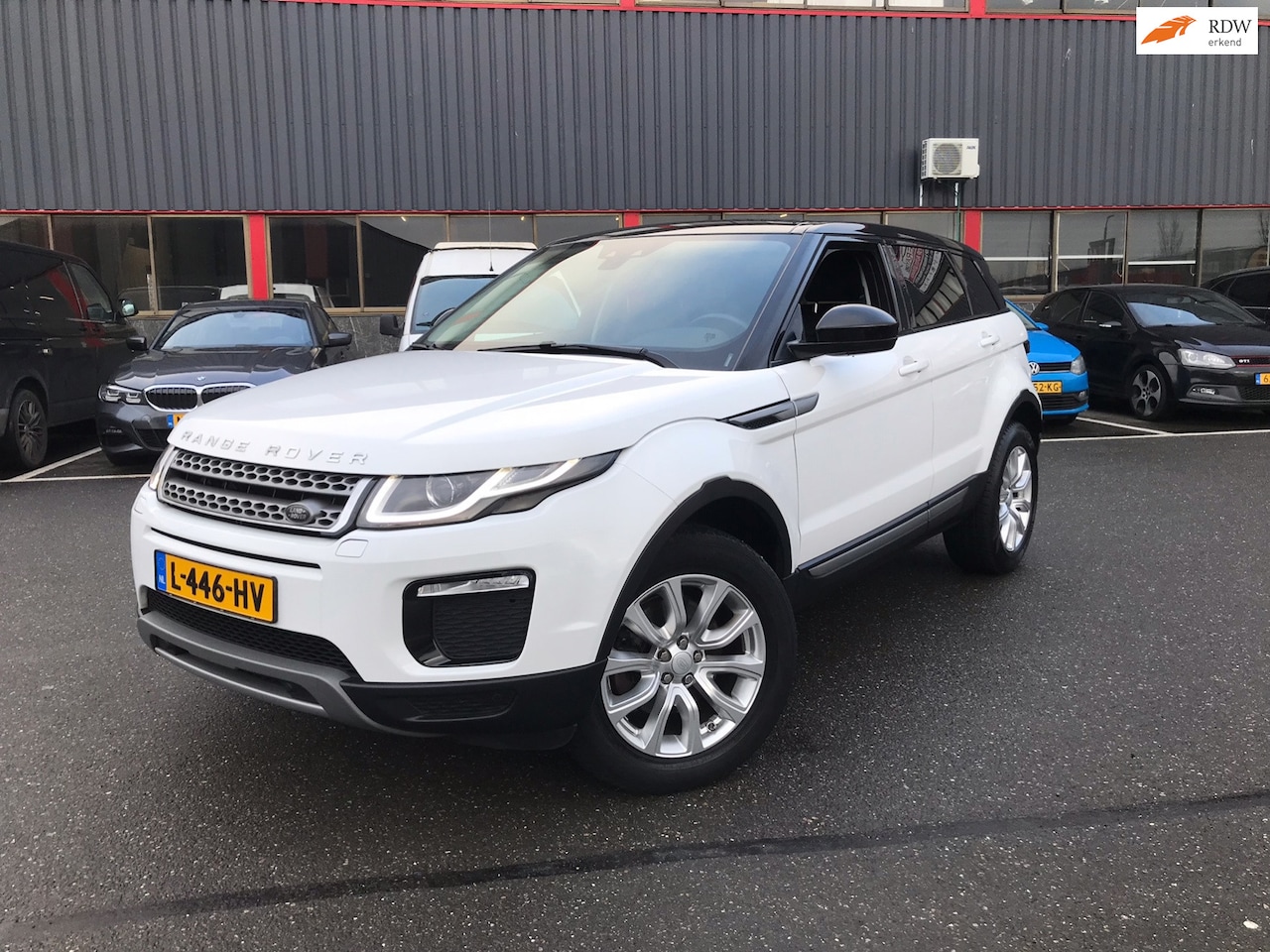 Land Rover Range Rover Evoque - 2.0 TD4 HSE / CAMERA / SP VLG / OHB / - AutoWereld.nl