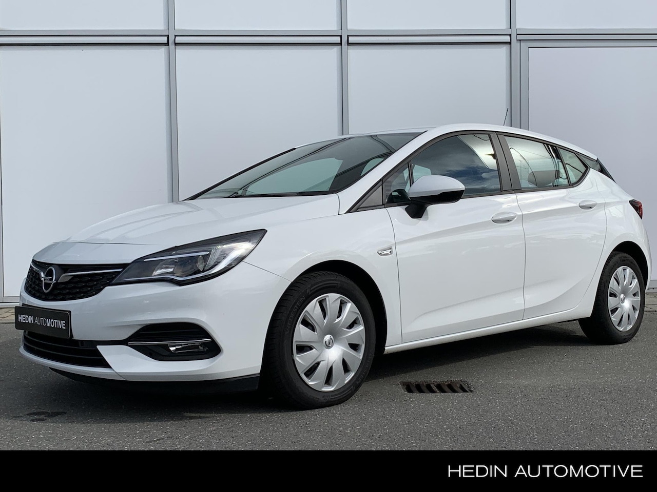 Opel Astra - 1.2 110pk Business Edition | NAVIGATIE | AIRCONDITIONING | CRUISE CONTROL | APPLE CARPLAY/ - AutoWereld.nl