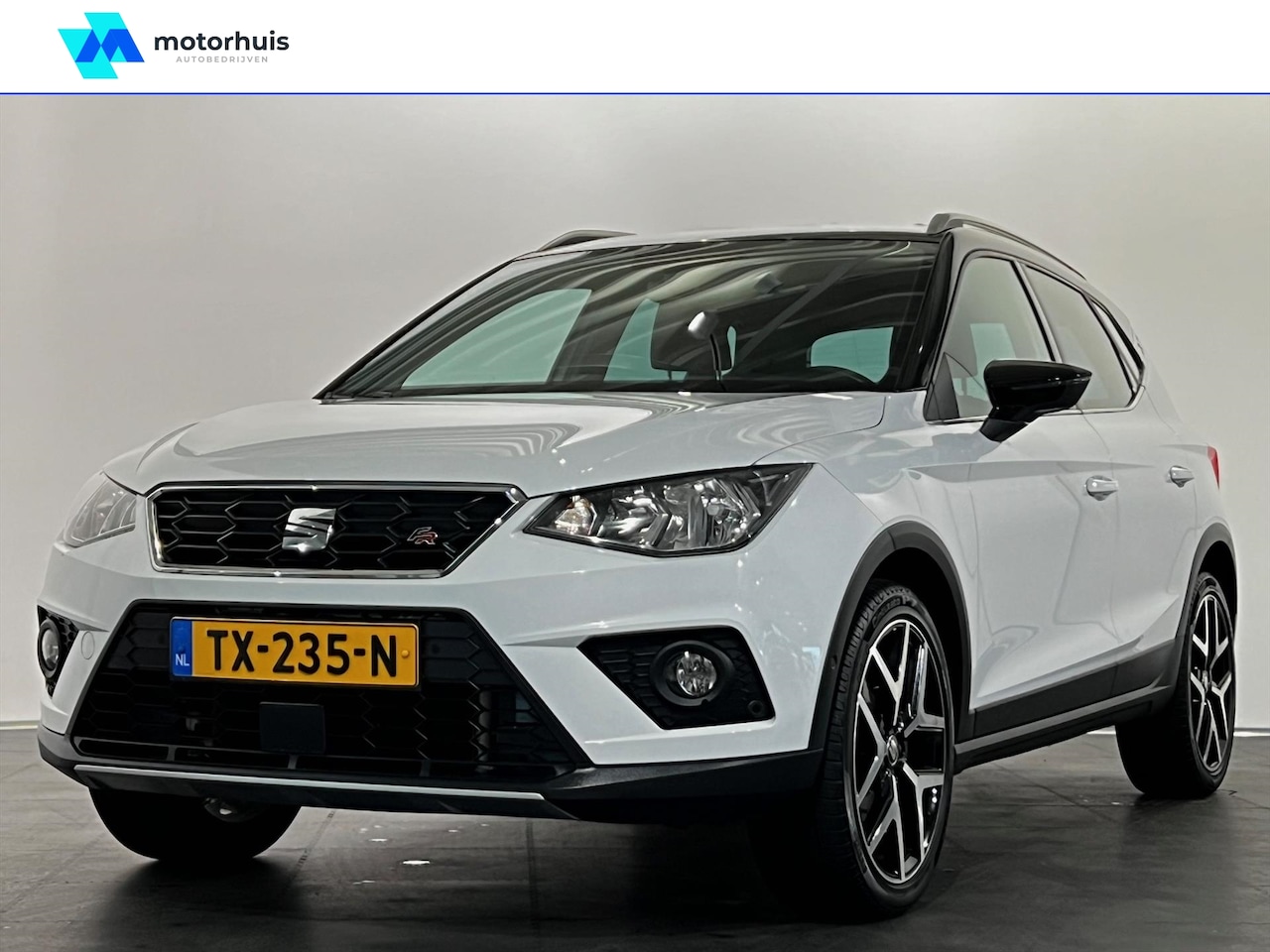 Seat Arona - 1.0 TSI 115pk FR Business Intense Automaat/trekhhaak/camera/parkeersensoren - AutoWereld.nl