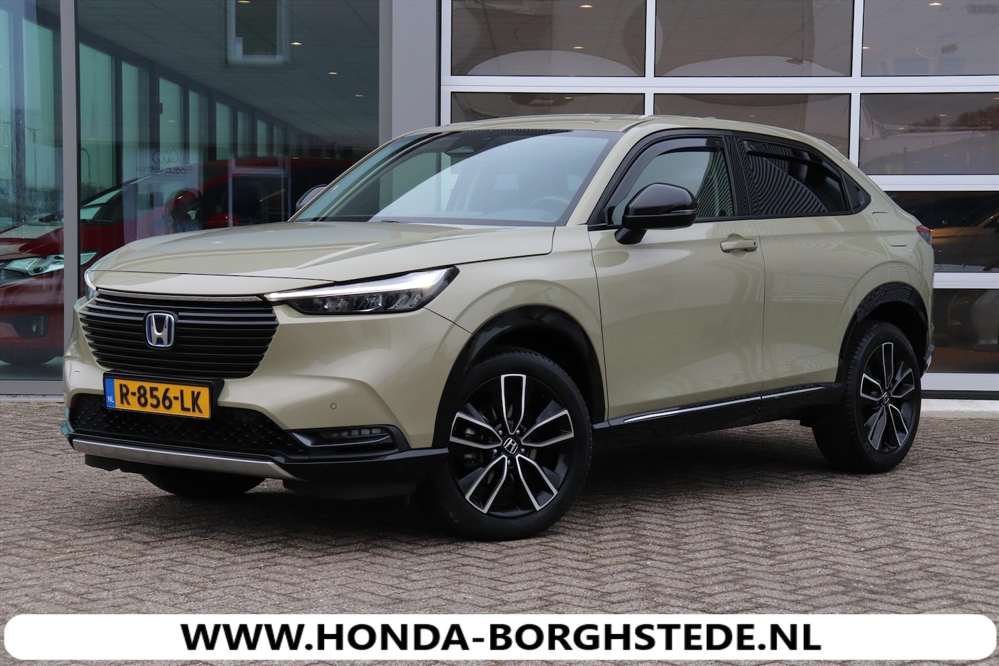 Honda HR-V - 1.5 i-MMD 131pk CVT Advance All-season banden - AutoWereld.nl