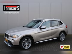 BMW X1 - sDrive20i Automaat Business X-Line/Navigatie/Parkeerhulp/Cruise-control