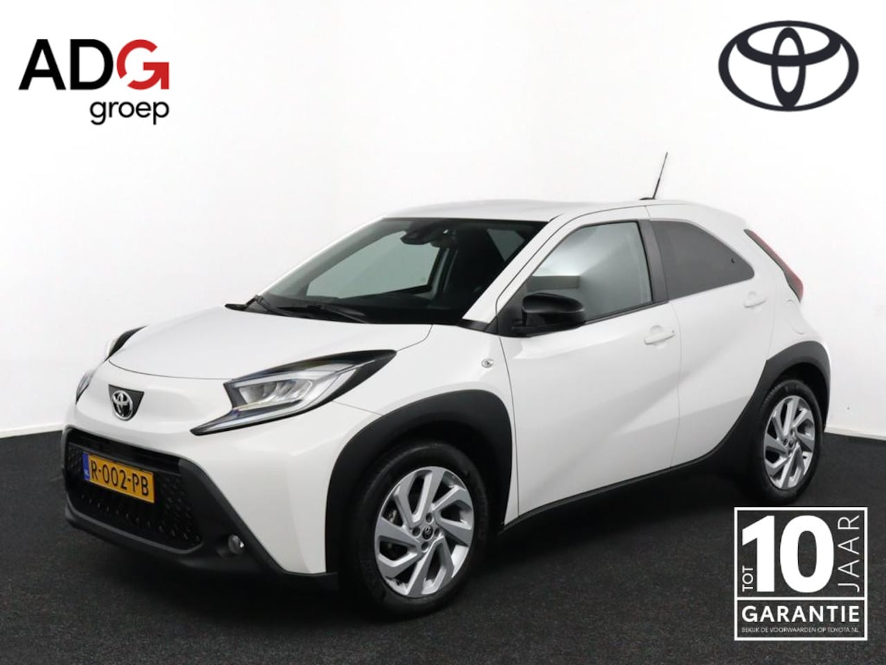 Toyota Aygo X - 1.0 VVT-i MT first | Lichtmetalen Velgen | Privacy Glas | Climate Control | - AutoWereld.nl