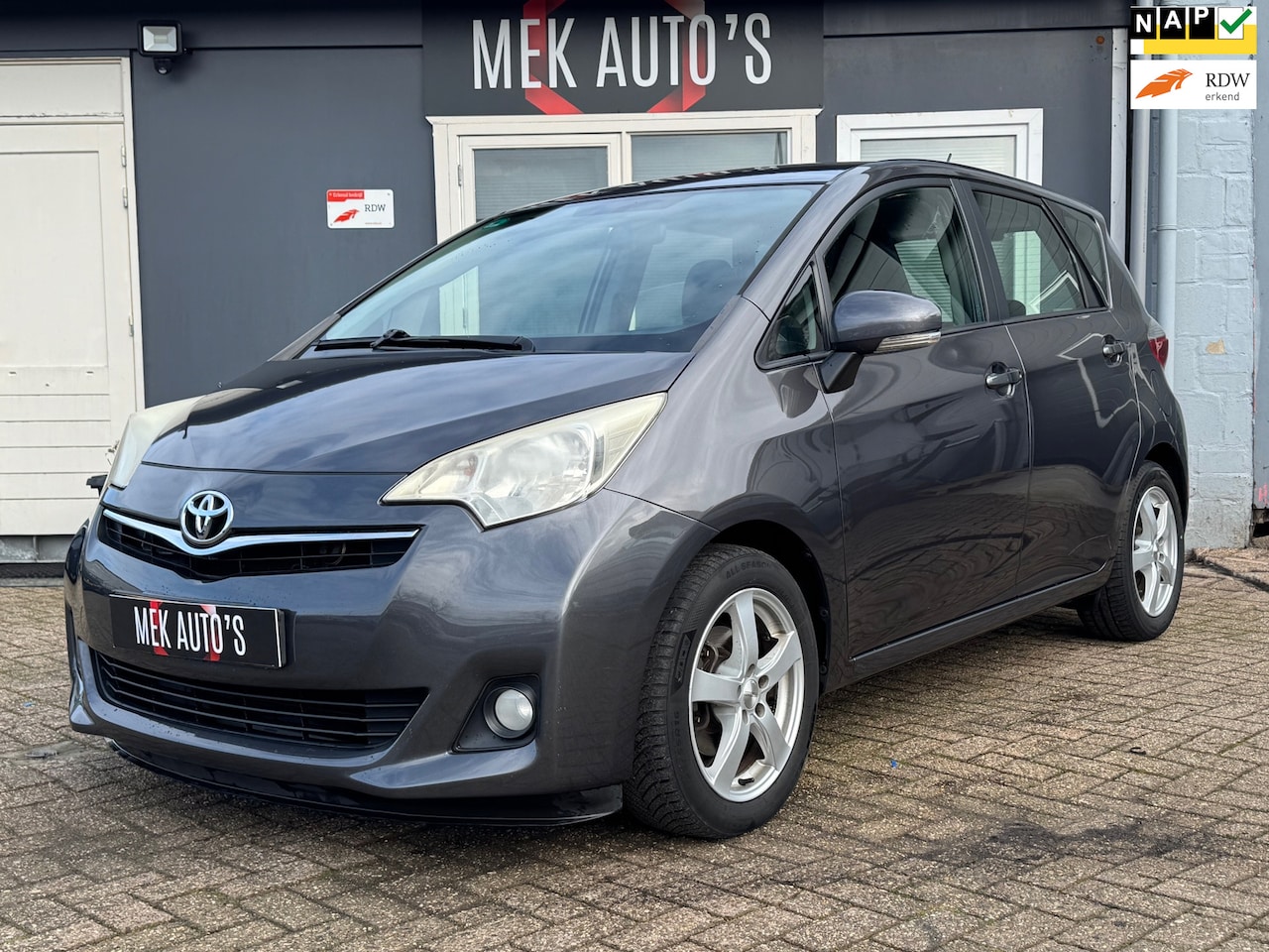 Toyota Verso S - 1.3 VVT-i Aspiration|2e Eig|Navi|Clima|Camera| - AutoWereld.nl