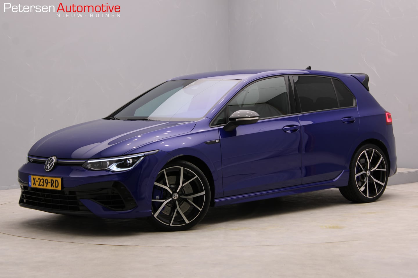 Volkswagen Golf - 2.0 TSI R 4Motion *Incl BTW* ACC* Stuurverwarming* - AutoWereld.nl