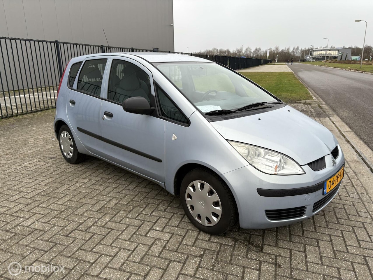 Mitsubishi Colt - 1.1 Inform 1.1 Inform - AutoWereld.nl