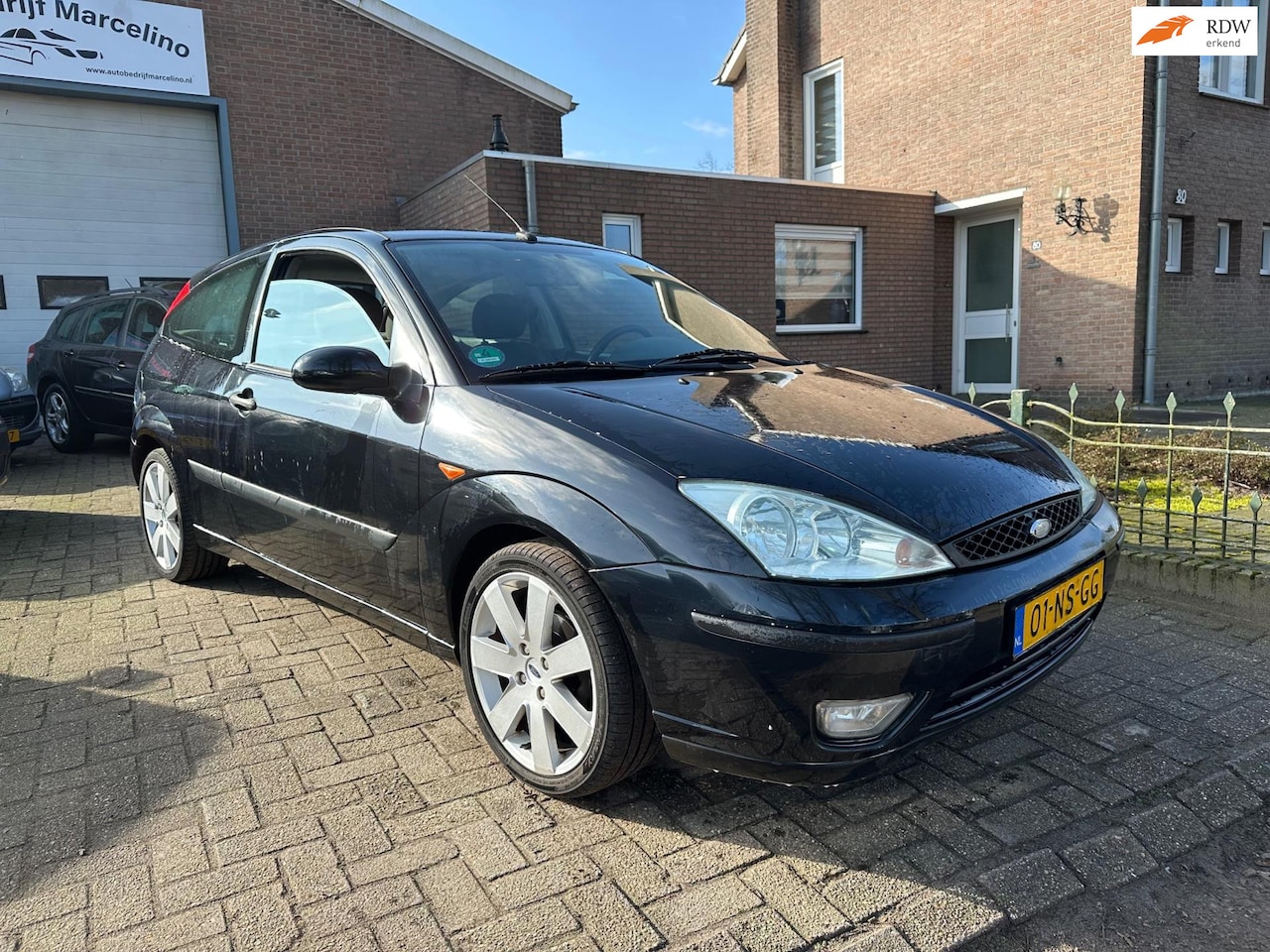 Ford Focus - 1.6-16V Cool Edition 1.6-16V Cool Edition - AutoWereld.nl