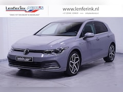 Volkswagen Golf - 1.5 eTSI Style 150 pk DSG Aut. Panodak, IQ LED Koplampen, Side Assist, Sportstoelen, NAP,