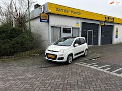 Fiat Panda - 0.9 TwinAir Lounge NAVIGATIE, PANORAMADAK