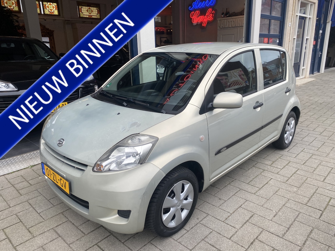 Daihatsu Sirion 2 - 1.3-16V Comfort AUTOMAAT/APK 01-2026/NAP - AutoWereld.nl