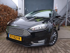 Ford Focus - 1.5 Titanium Edition stoel-stuurwielverwarming