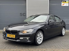 BMW 3-serie - 320d High Executive Leder/dak/HarmanKardon