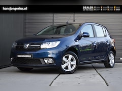 Dacia Sandero - TCe 90 Laureate | AUTOMAAT | TREKHAAK | AIRCO | CRUISE CONTROL | ALL-SEASONBANDEN | PDC |