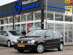 Volkswagen Polo - 1.4 Airco Cruise Nieuwe APK Nieuwe banden 5deurs Topstaat Boekjes