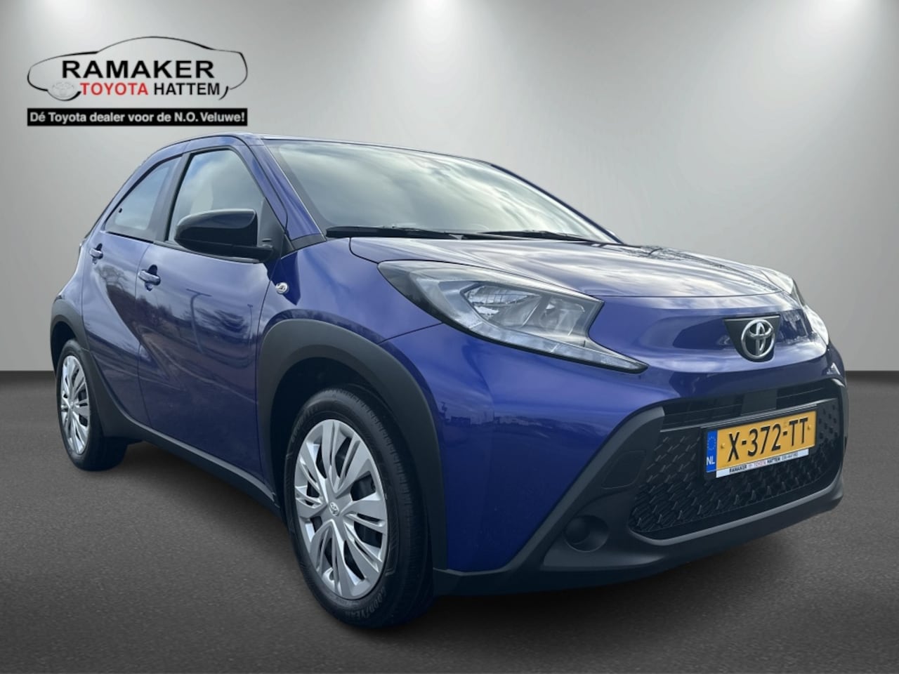 Toyota Aygo X - 1.0 VVT-i MT play 1.0 VVT-i MT Play - AutoWereld.nl